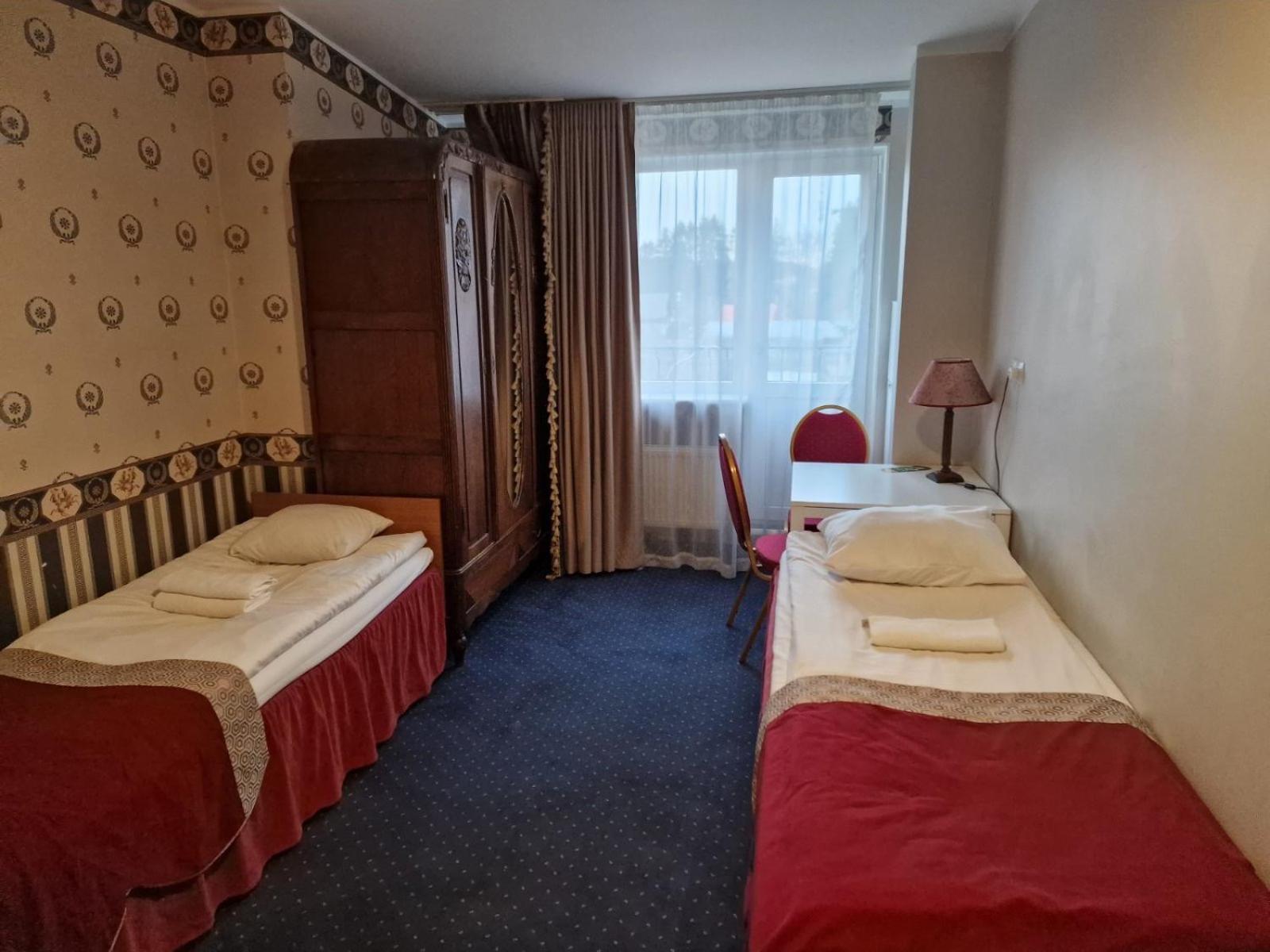 Ecoland Hotel 塔林 外观 照片